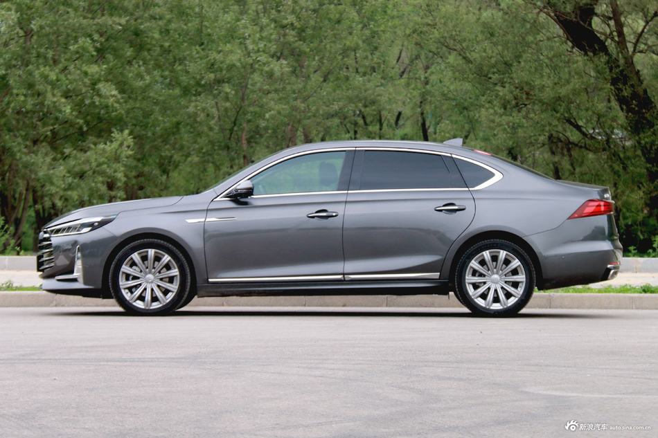 每次亮相都是焦点，广汽传祺传祺GA8全国最高直降2.18万